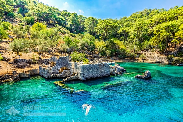 Croisière bleue région baie de Cléopâtre