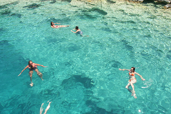 Vida a bordo del viaje azul