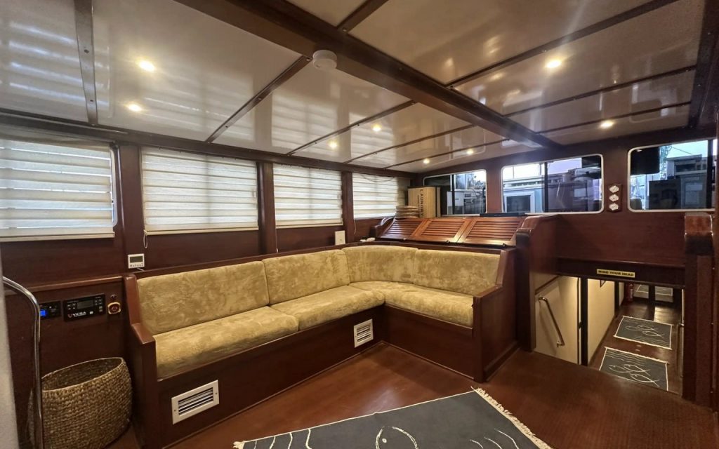 Simerenya - Standart Yat Simerenya - Standart Yat