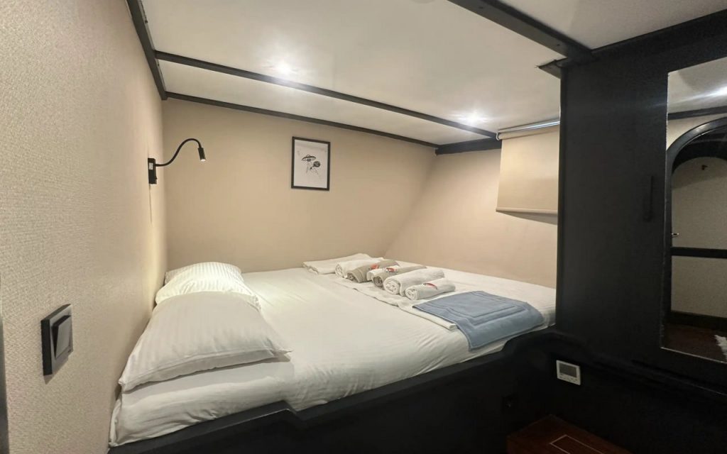 Simerenya - Standart Yat Simerenya - Standart Yat