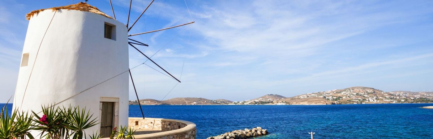 Costa Griega navegando por el Dodecaneso y las Cícladas