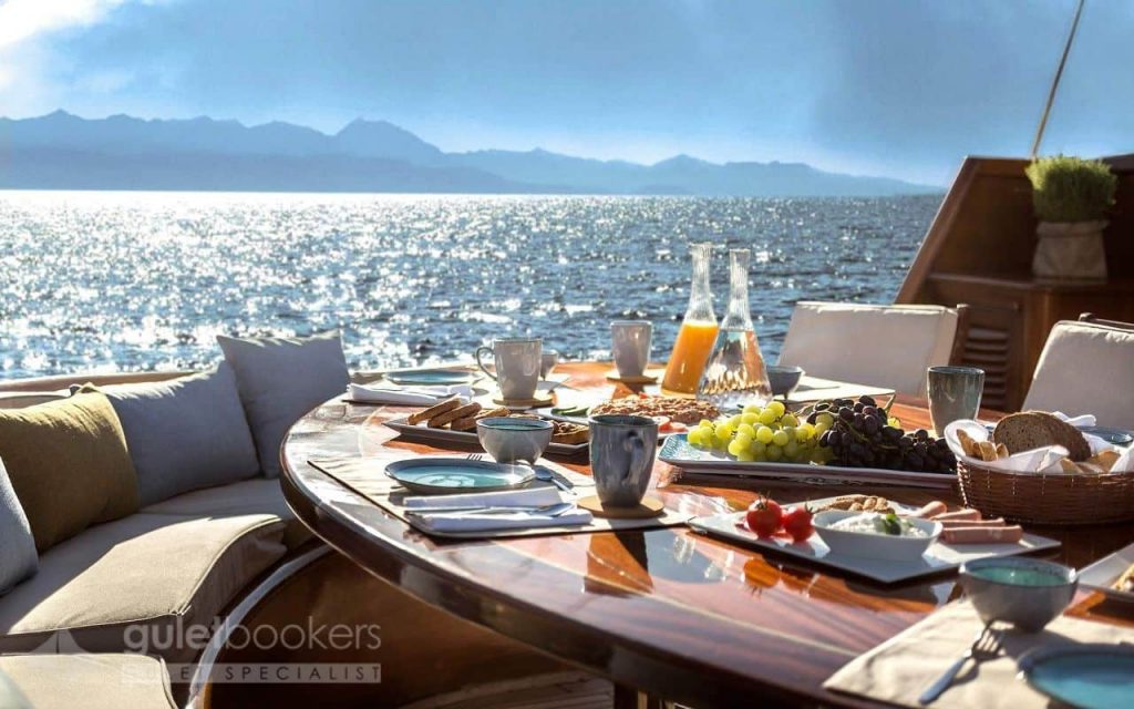 gulet-entre-cielos-yacht-for-charter-7