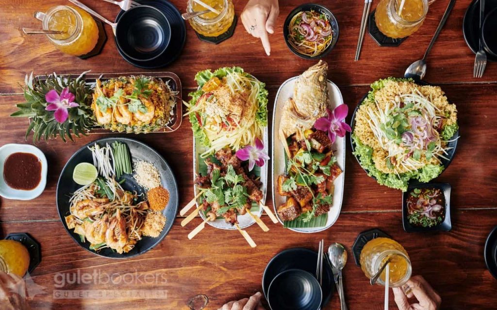 seafood-on-gulet-charter