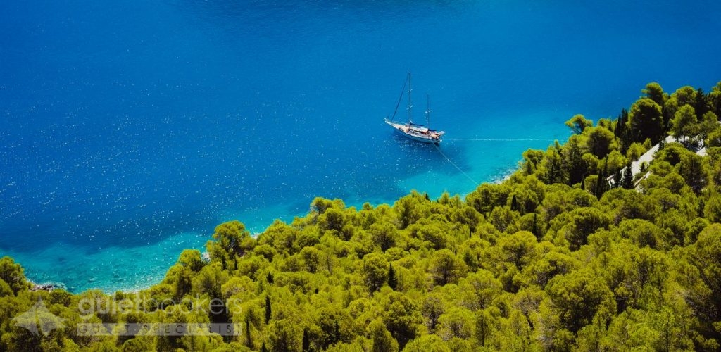 Gulet Yacht in Beautiful Turquoise Bay