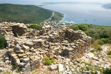 Mavi Tur ile Leleg Yolu