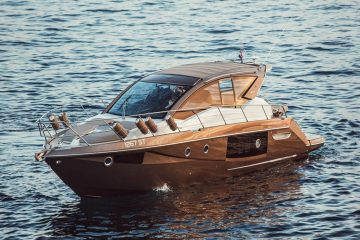 Bateau à Moteur Cranchi M44