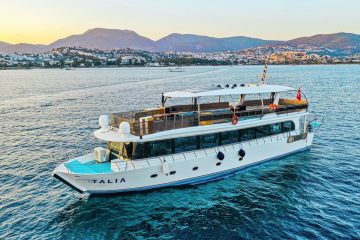 Motorsegler Yacht Talia