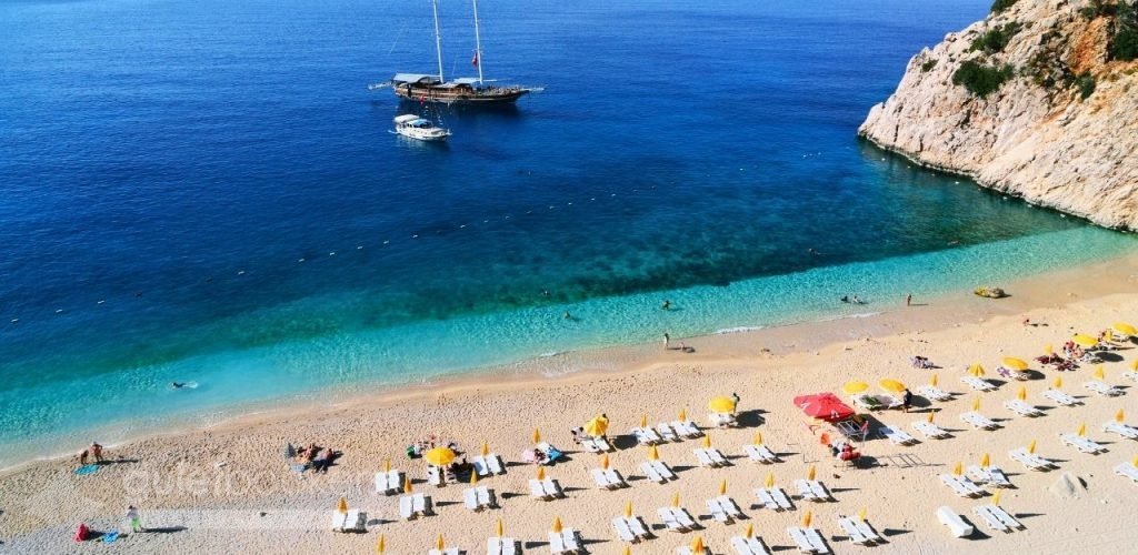 Guletbookers specializes in creating seamless multi-activity itineraries that showcase the best of Turkey's Lycian coast.